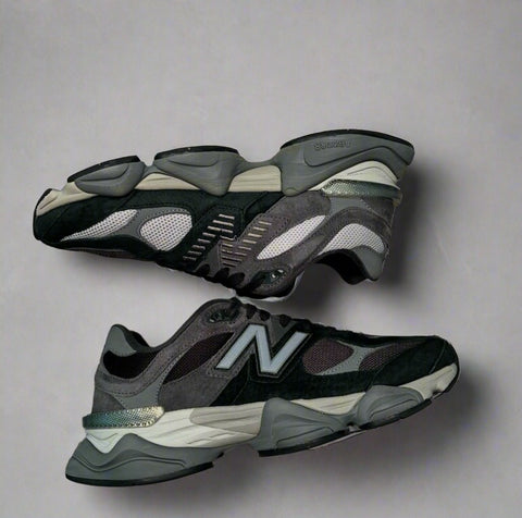 New Balance - Code 743
